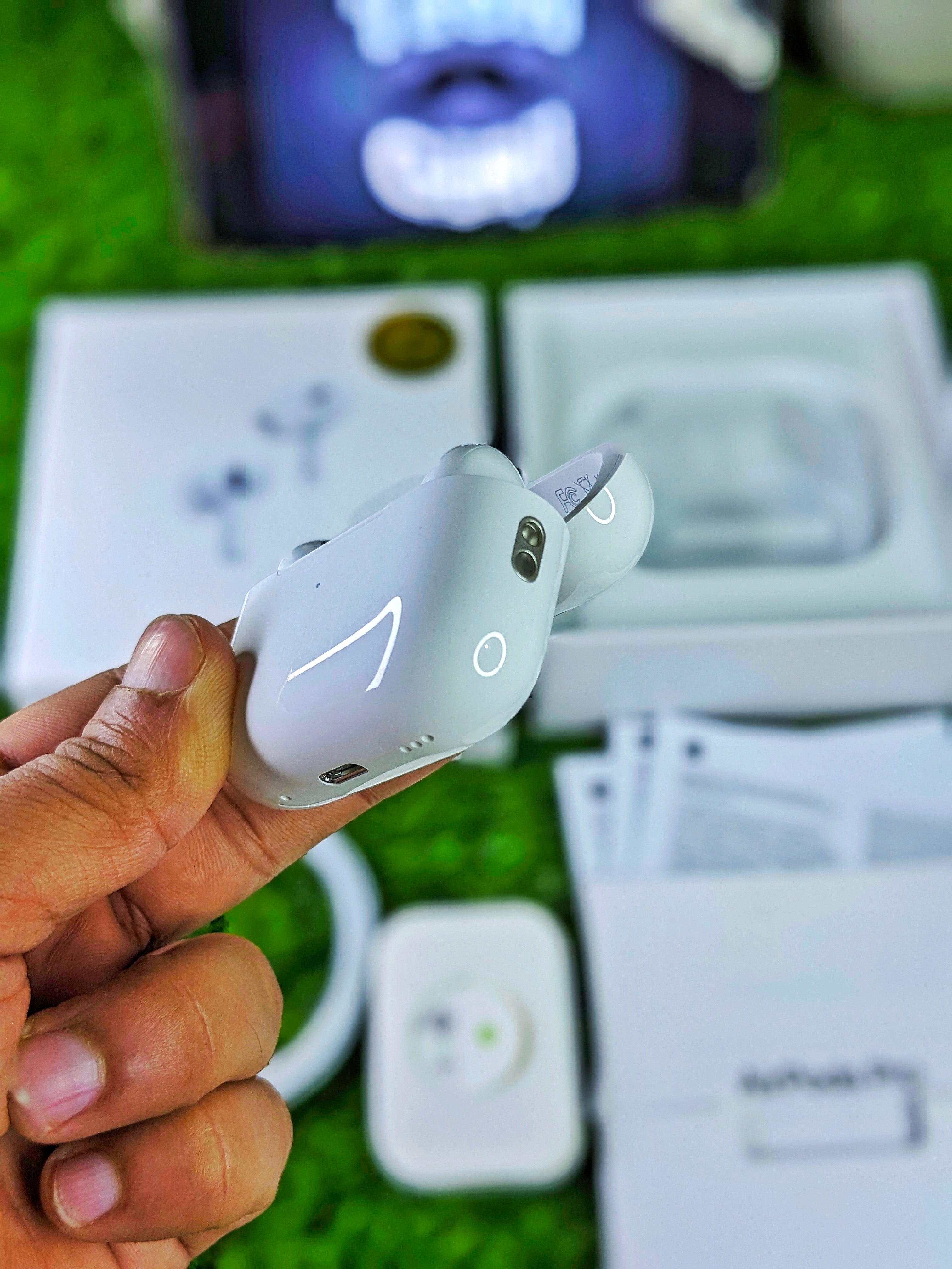 Airpods Pro 2nd Generation ANC - White